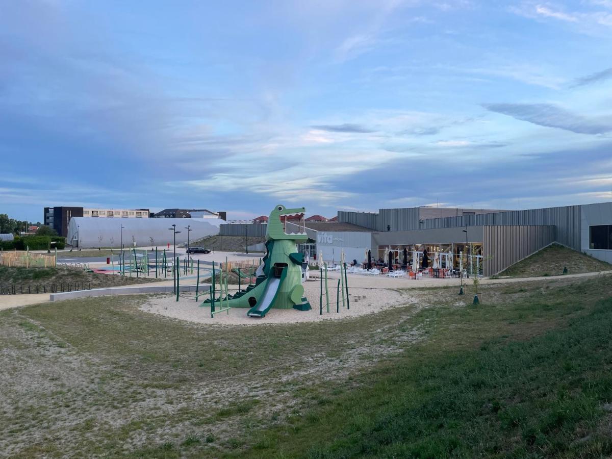 Hotel Acropolis " Op Het Sportiefste Park Van De Kust " Middelkerke Exterior photo